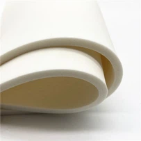 Valge PVC vaht